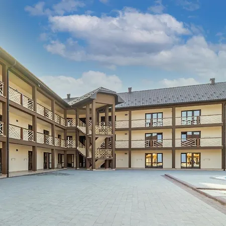 Nikoletta *