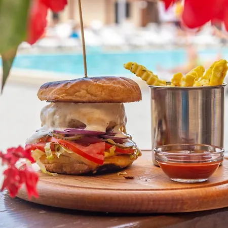 Nikoletta Отель